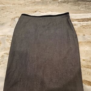 Tahari Gray Midi Pencil Skirt‎
